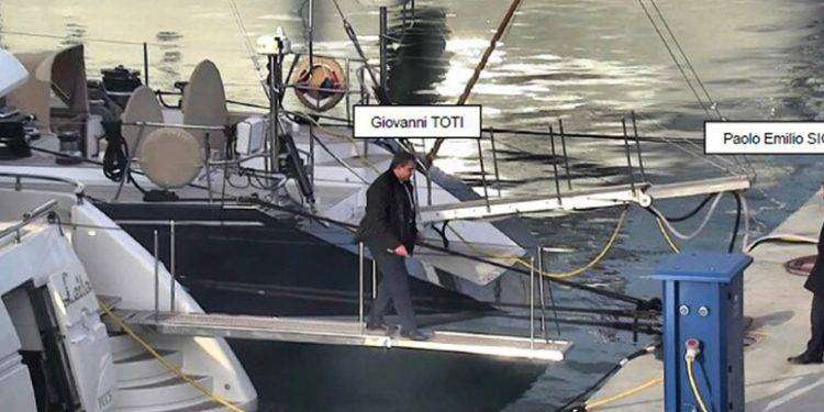 Arriva l’interrogatorio per Toti, davanti ai pm il 23 maggio