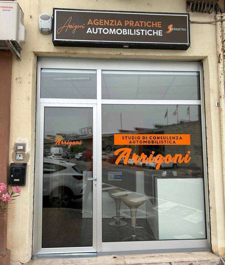 Agenzia pratiche auto Arrigoni, dal passaggio di proprietà al rinnovo patente