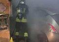 Auto in fiamme a La Maddalena: intervento dei Vigili del Fuoco