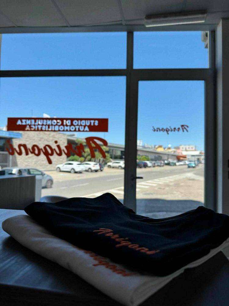 Agenzia pratiche auto Arrigoni, dal passaggio di proprietà al rinnovo patente