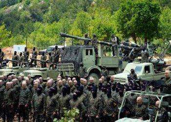 Migliaia di combattenti pronti a dirigersi in Libano per unirsi ad Hezbollah