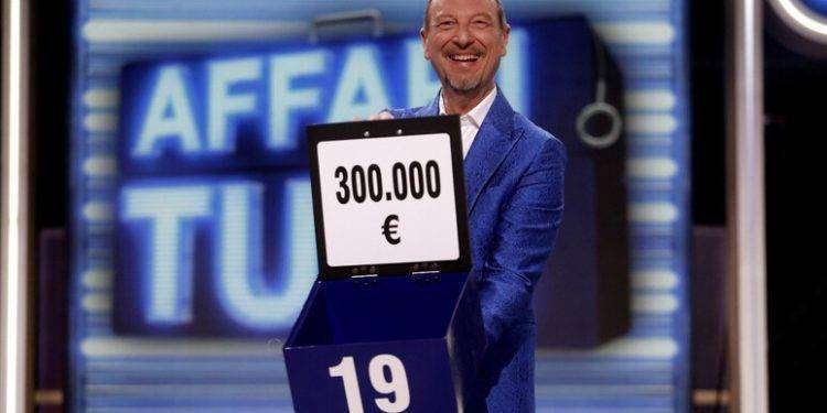 Amadeus, l’addio alla Rai in un post, ‘tutto fantastico’