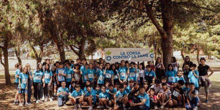 Corsa contro la fame, studenti Colombo campioni di solidarietà
