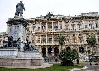 Incendio al palazzo della Corte di Cassazione