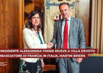La presidente Todde riceve a Villa Devoto l’ambasciatore di Francia in Italia