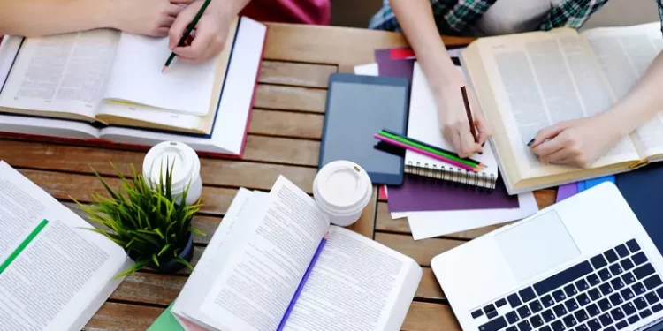 Maturità, consigli anti-ansia dal metodo al cibo