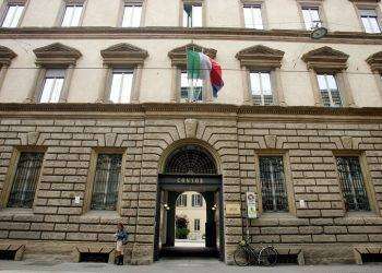 Multe milionarie da Consob a due fondi per violazioni su Saipem