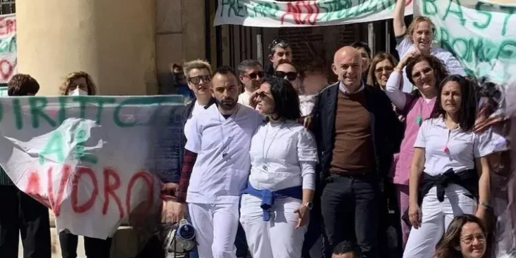 Addio al presidio in tenda, Oss pronti a tornare al Policlinico