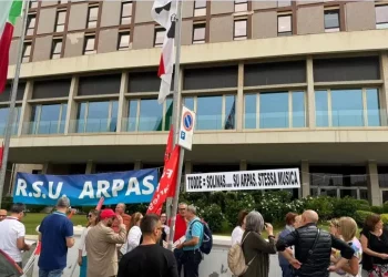 Protesta lavoratori Arpas, ‘Todde-Solinas stessa musica’