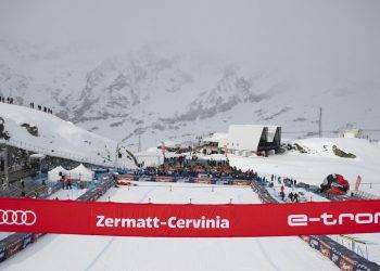 Ruspe sul ghiacciaio per Coppa del mondo a Cervinia, 4 indagati