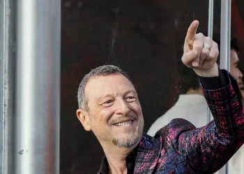 ‘Sorrisi’, Amadeus condurrà La Corrida sul Nove in autunno