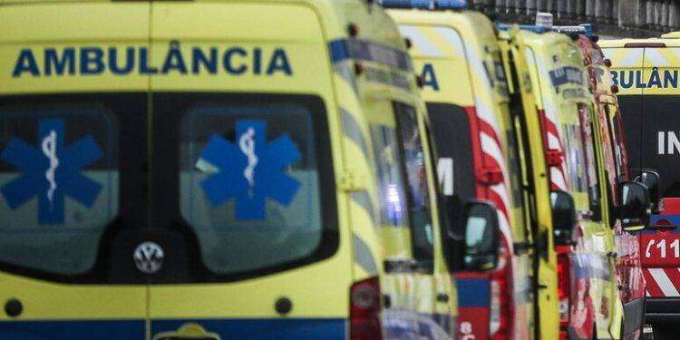 Collisione fra due aerei all’air show in Portogallo, un morto