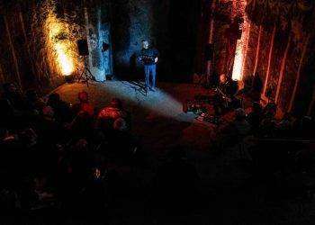 Cinque spettacoli nella rassegna all’aperto del Cada Die