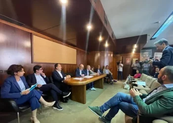 Proposta ‘salva agricoltura’ per stop assalto rinnovabili