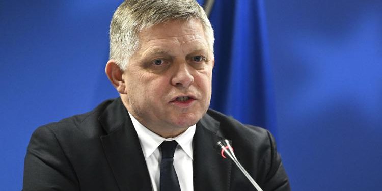 Slovacchia, premier Fico dimesso da ospedale: è a casa