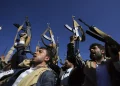 Usa, marinaio gravemente ferito da attacco Houthi