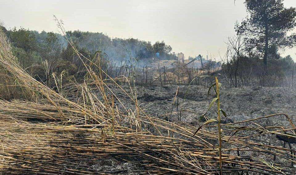 Fiamme a Quartucciu, intervento di due elicotteri e dei volontari