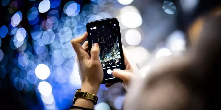 Istat, in Italia 8 persone su 10 usano regolarmente Internet