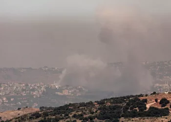 Media, ‘Il regime israeliano sta attaccando nel sud del Libano’