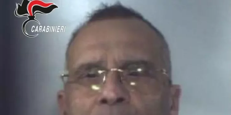 Sequestrati beni archeologici a uomo vicino a Messina Denaro