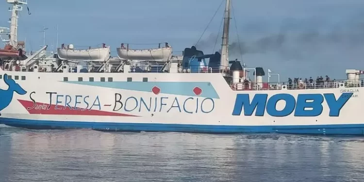 Il traghetto Genova-Ajaccio-Porto Torres bloccato in Corsica