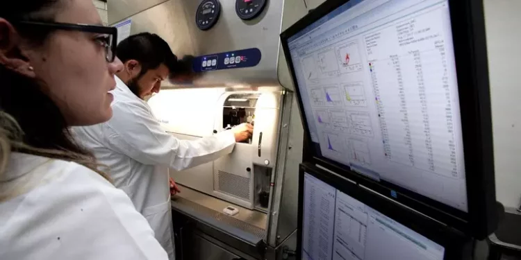 Oncologi, ogni paziente spende oltre 1800 euro l’anno di tasca propria