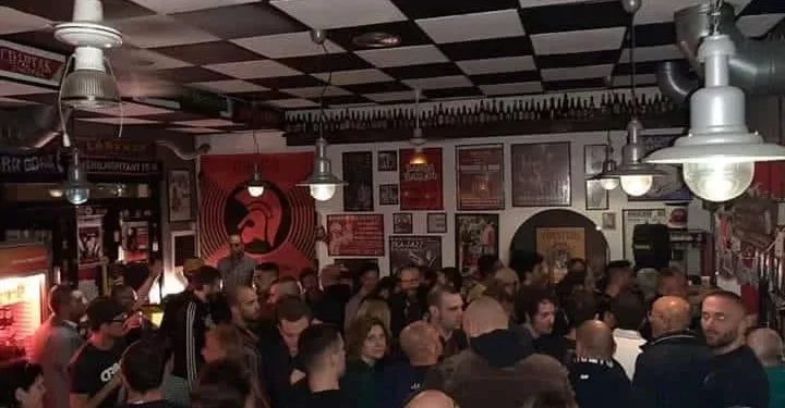 Roma, assalto neonazista in un pub di San Lorenzo: denunciati tre giovani francesi