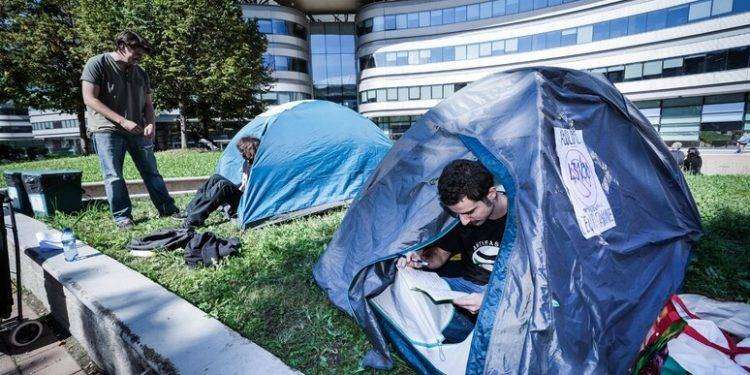 Sos degli studenti fuori sede, più posti letto e mense a Cagliari