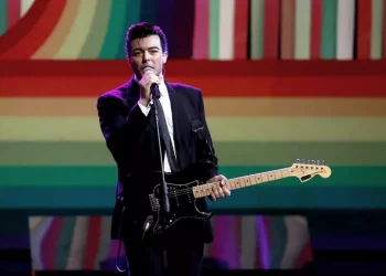 L’estate dei tormentoni riparte da Kolors e tanti feat