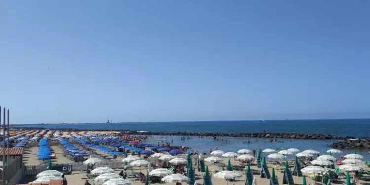 Estate: 36 milioni di italiani in viaggio, 90% in Italia