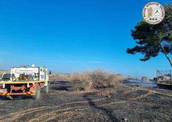 Fiamme vicino a Molentargius: salvata la zona umida del Parco Naturale
