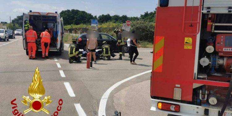 Arzachena, scontro tra auto e moto: un ferito