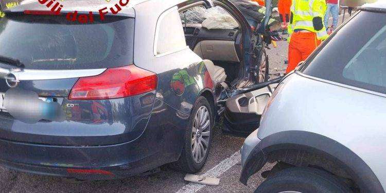 Grave incidente a Luras: quattro persone ferite