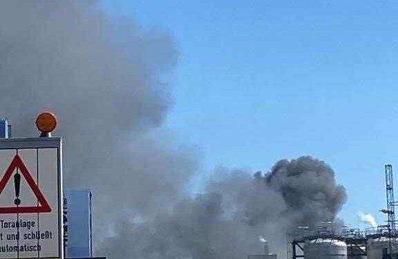 Germania, esplosione in una azienda chimica