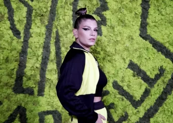 Emma si confessa, ‘il mio corpo non è perfetto ma è bello perchè reale’