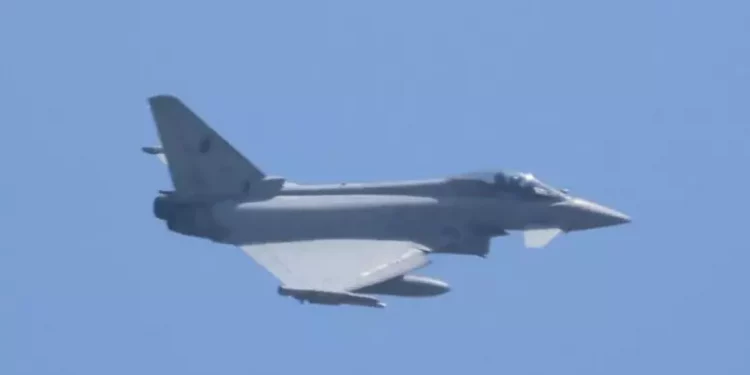 Eurofighter italiano cade in Australia, salvo il pilota