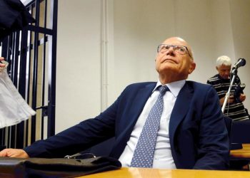 Il virustar e infettivologo Galli condannato a un anno e quattro mesi per falso