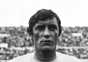 Proposta intitolazione a Gigi Riva aeroporto di Cagliari