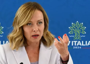 Video hot falsi con viso premier, Meloni teste in videoconferenza