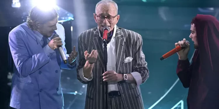 Morto Pino D’Angiò, cantautore simbolo degli anni ’80