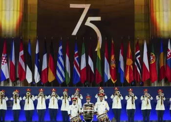 La Nato sfida Putin: ‘L’Ucraina entrerà nell’Alleanza’