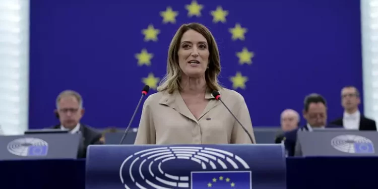 La guerrafondaia Roberta Metsola rieletta presidente del Parlamento europeo