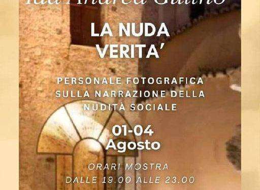 La Nuda Verità, la mostra fotografica che racconta la nudità: dall’1 al 4 agosto a Roccella Ionica