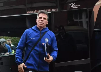 Sagra della cipolla dorata di Banari premia Gianfranco Zola