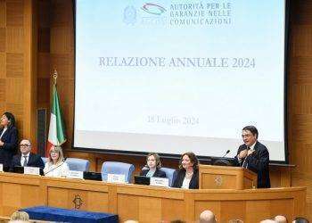 Agcom, Lasorella: «Serve una nuova legge sull’editoria». Costante: «Premiare il giornalismo professionale»