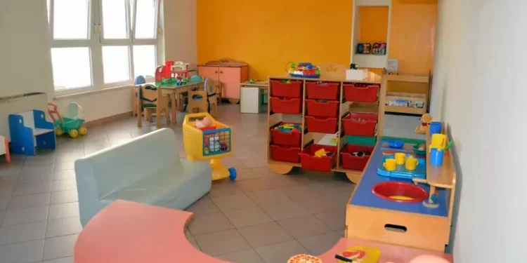 Asili nido gratis, la giunta Todde stanzia 4 milioni