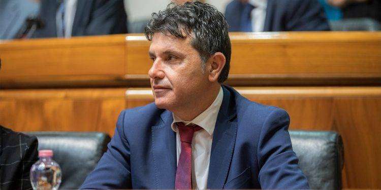 Agricoltura: pubblicato il bando contributi acquisto bovini, riproduttori e fattrici