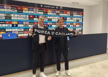 Calcio: il Cagliari si raduna, via ai primi allenamenti