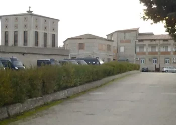 Carceri: polizia penitenziaria sequestra due cellulari a Nuoro