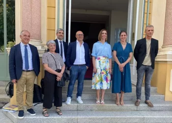 Un volo per unire Sardegna e Corsica, le due regioni a confronto